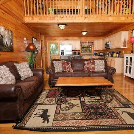 Little Bear Cabin-3